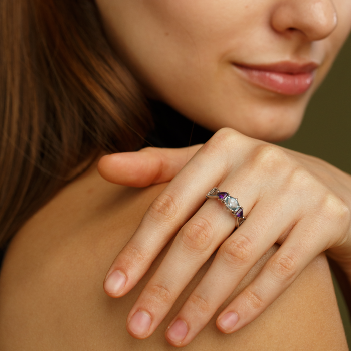 Lyra Promise Ring in 18kt White Gold