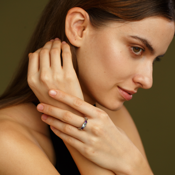 Lyra Promise Ring in 18kt White Gold